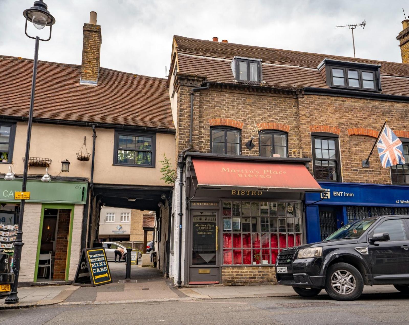 Apartment Retreat 2 Bed Flat Uxbridge